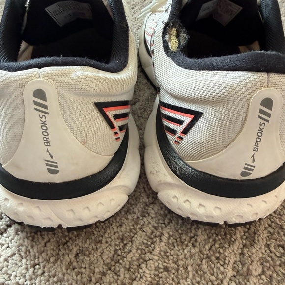 Women’s Brooks Ghost 13 Running Shoes - Picture 5 of 9